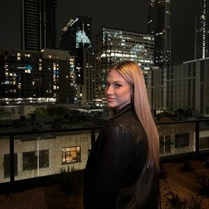 Meet your Posher, Katie